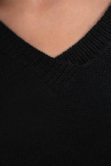 Nagano - Wool V-Neck Sweater - Licorice Black
