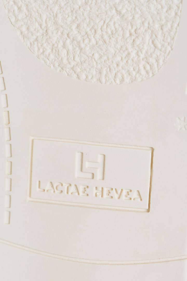 Borås - Grape Leather Classic Sneakers - Latte
