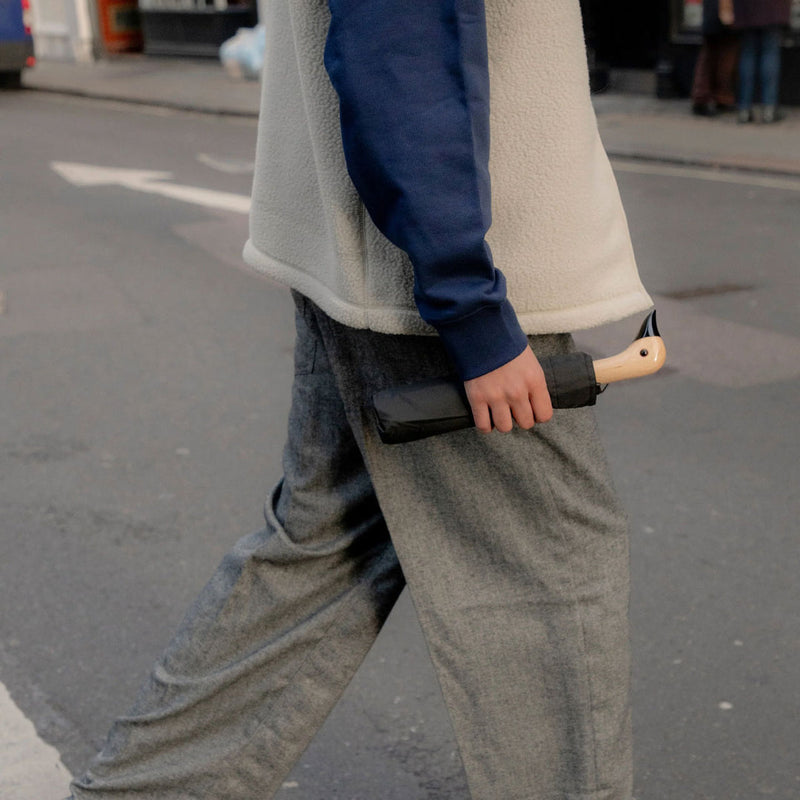 Black Eco-Friendly Compact Duck Umbrella
