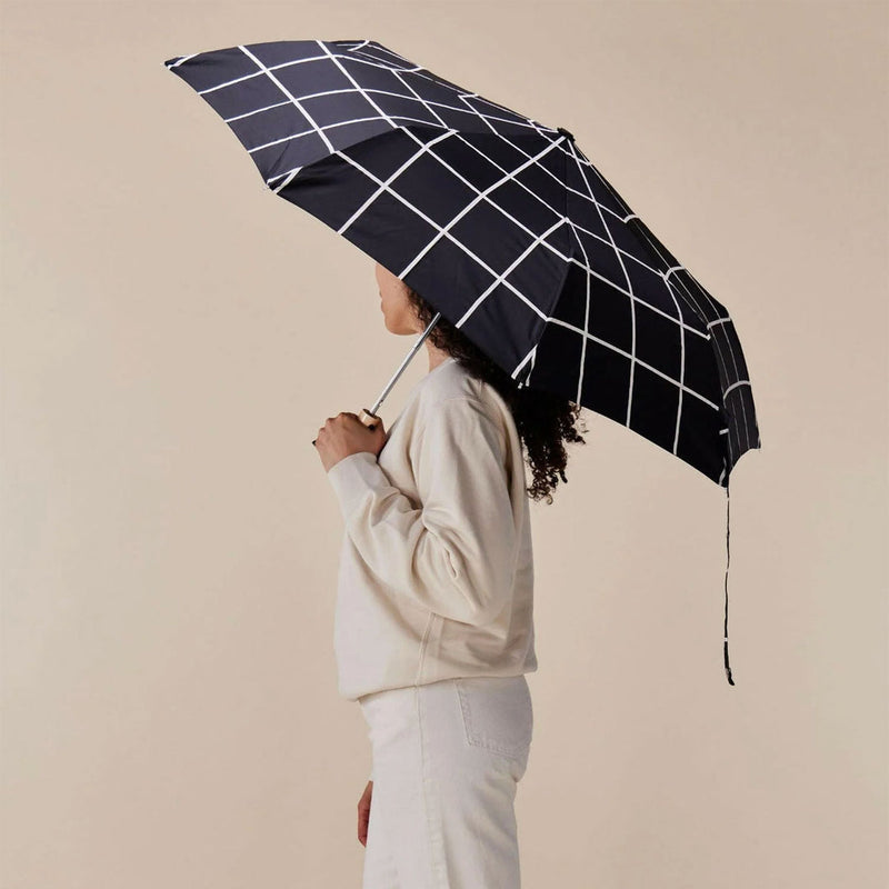 .Black Grid Compact Duck Umbrella