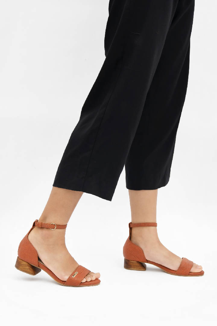 Chicago Ankle Strap Heels in Canela Brown