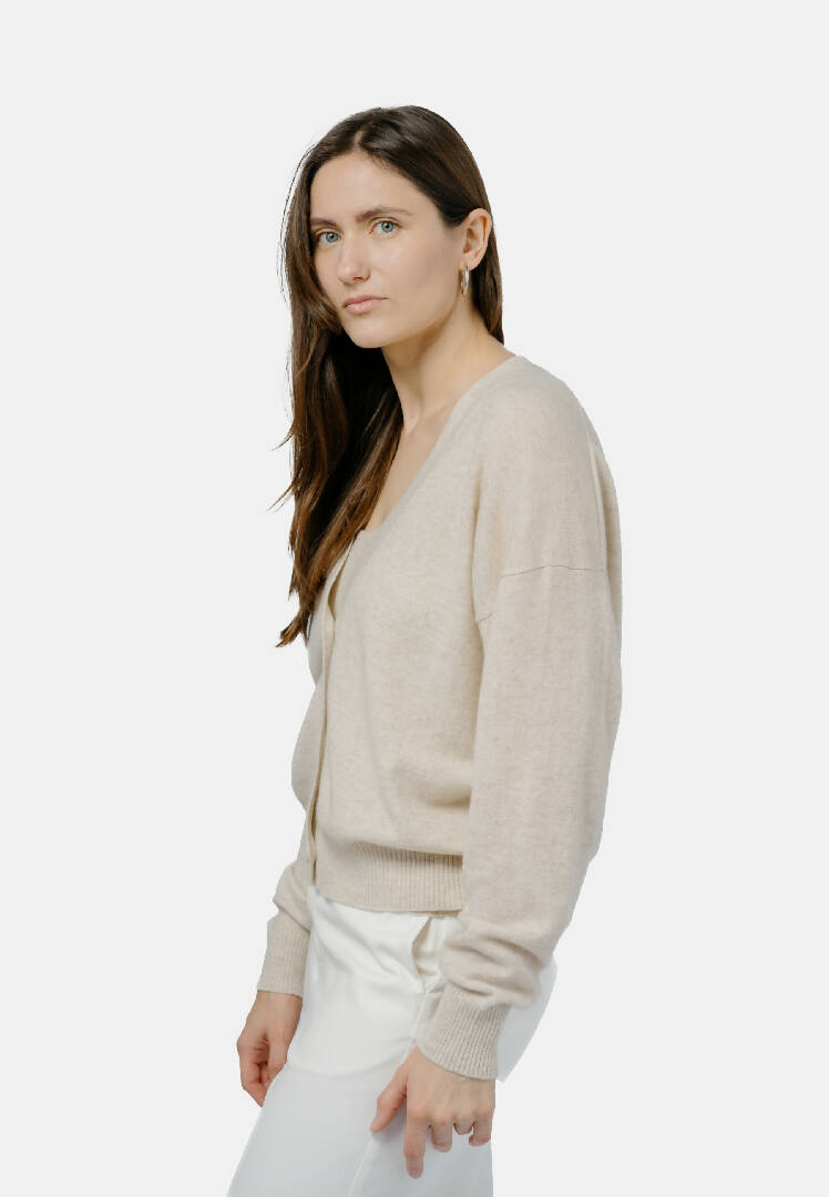 UIaanbaatar Cardigan off white