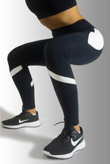 Orca Black Leggings