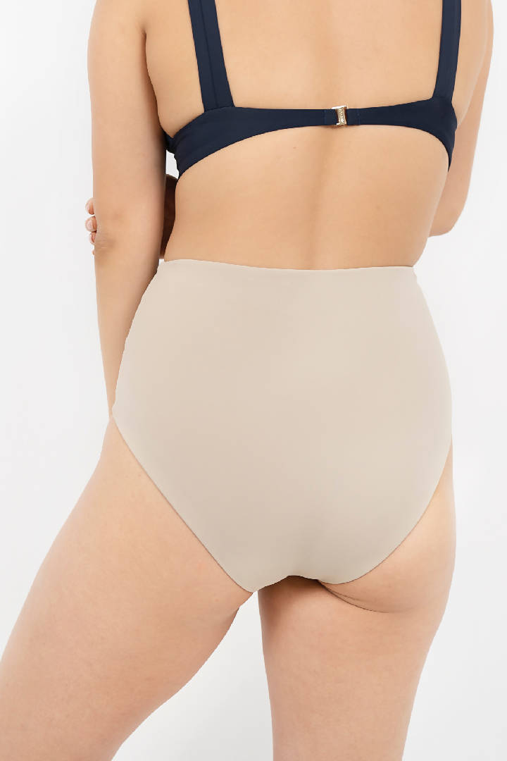 Uluwatu Timeless Bikini Bottom in Sand Brown