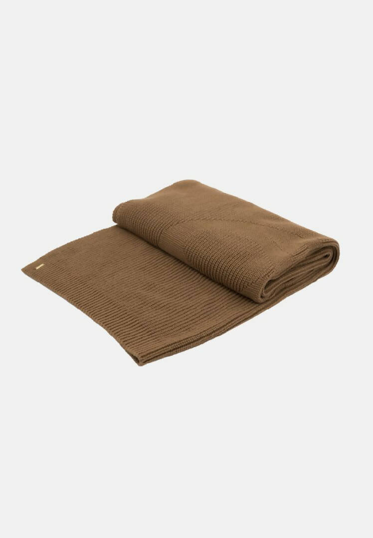 olden-blanket-scarf-doe-1