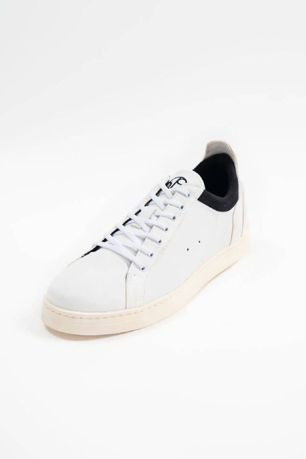 Borås - Grape Leather Classic Sneakers - Latte