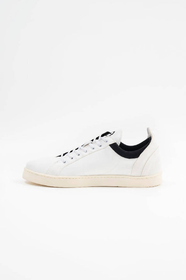 Borås - Grape Leather Classic Sneakers - Latte